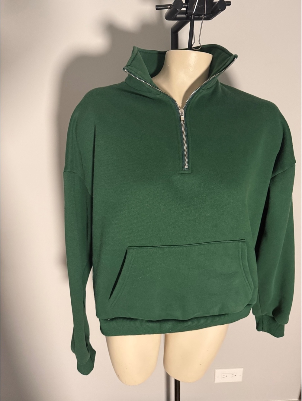 Edikted Women's Green Half-Zip Sweatshirt,‎ Size M - Picture 2 of 6